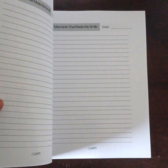 I Choose Happiness 90-Day Journal, 8.5" x 11" - Signed by Author - Picture 5 of 6